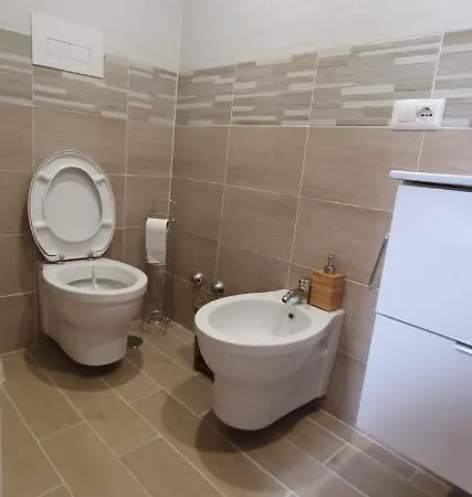 Bed & Breakfast Le Vie Del Centro - 4*